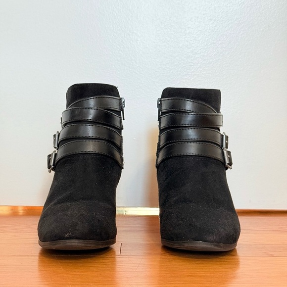 Black Ankle Boots - Picture 1 of 4